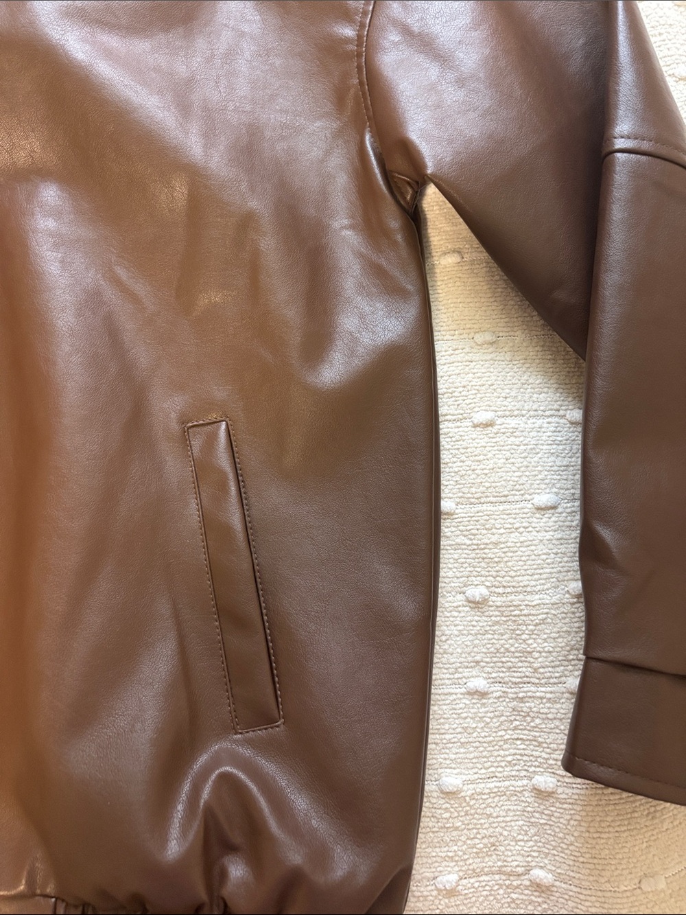 Leather jacket - Picture 2 of 7